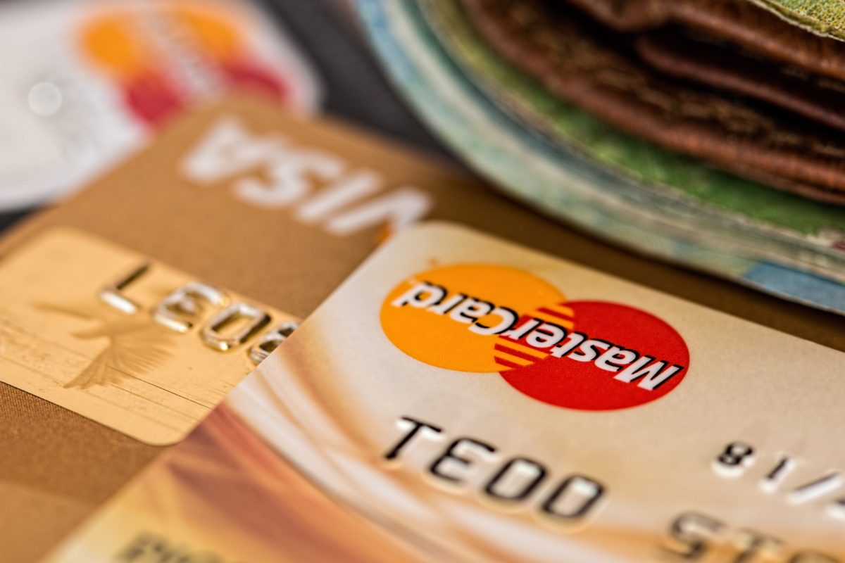 5 Smart Financial Decisions To Make In Your Twenties Vijana FM
